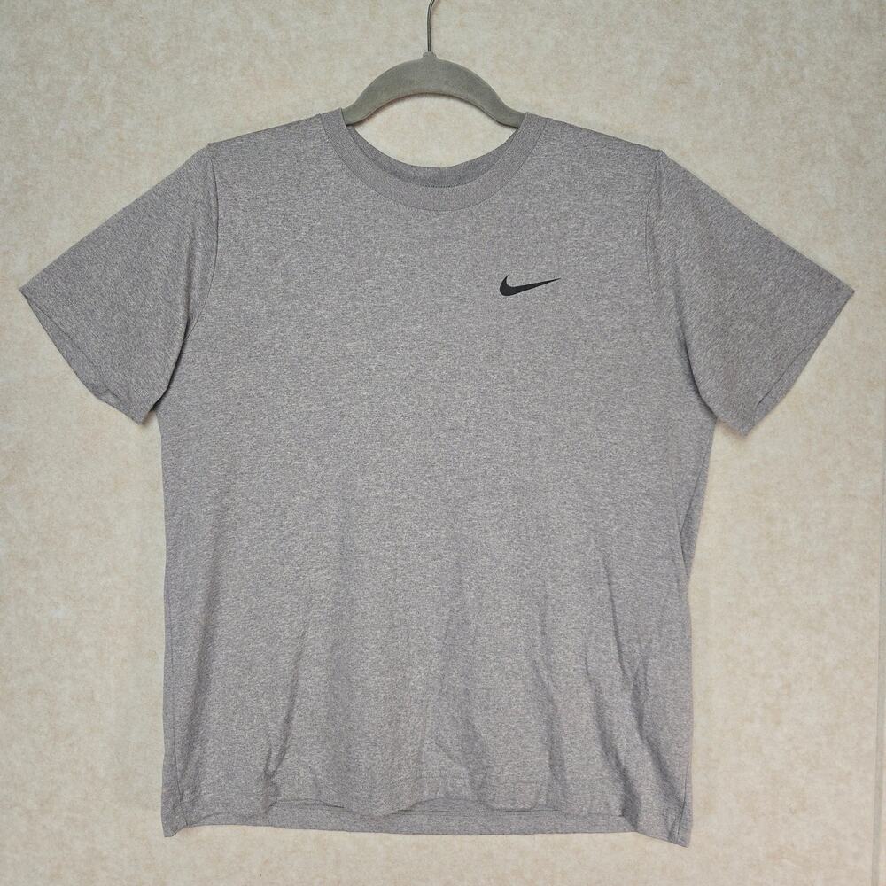 Nike The Nike Tee Mens XL Gray Dri-FIT Short Sleeve Athletic Workout Shirt